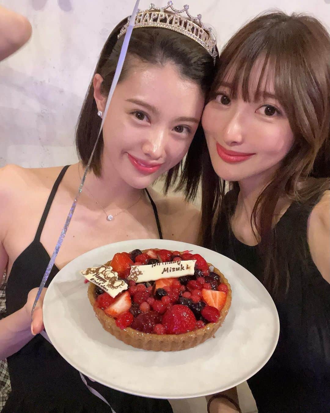 のインスタグラム：「大好きなみーちゃん♡おめでとう」
