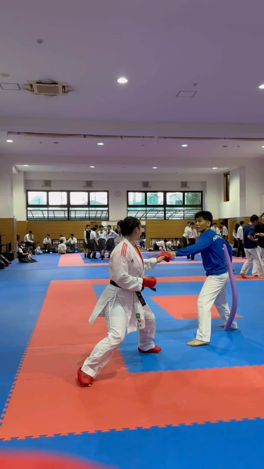 植草歩のインスタグラム：「Only blocking training🥊 Imai seisei Thank you🤞 @imaken_official_」