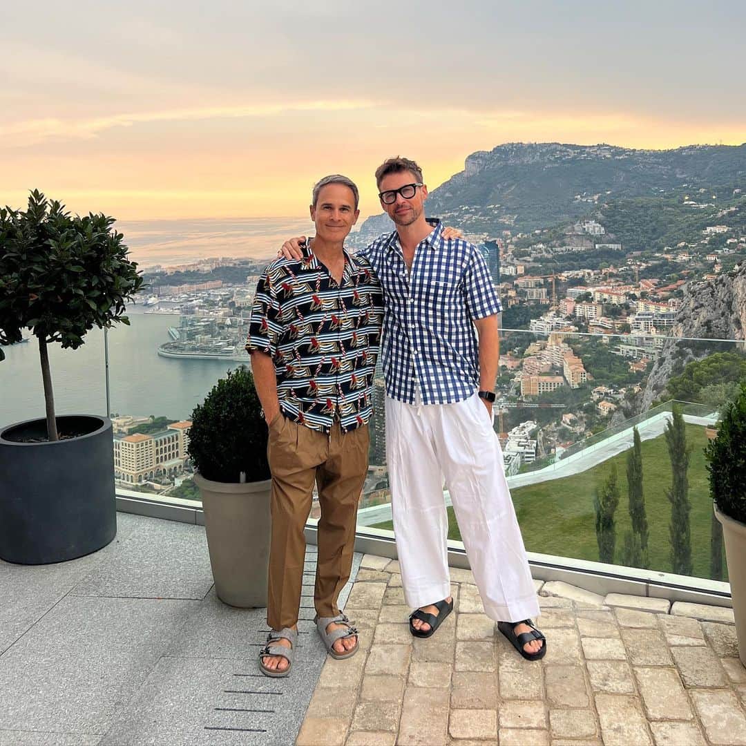 ブラッド・ゴレスキーのインスタグラム：「We had a Nice time 🇫🇷」