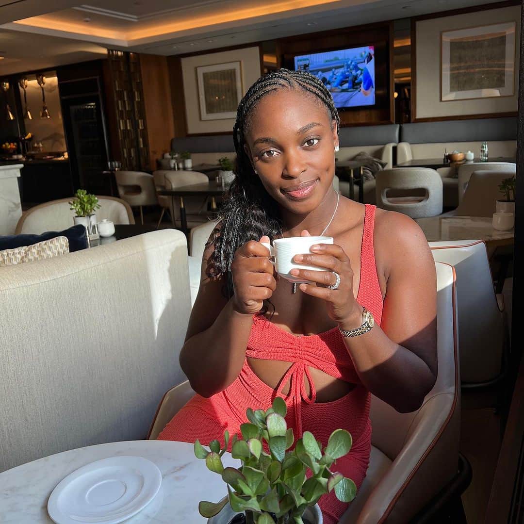 スローン・スティーブンスのインスタグラム：「Happy to be back at my home away from home 🫶🏾 @langhamnyc」