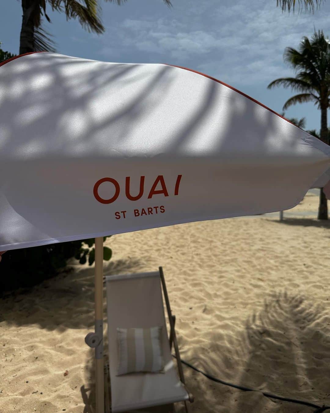 JEN ATKINさんのインスタグラム写真 - (JEN ATKINInstagram)「what a ouai to end the summer🌴🌊 i’m so proud of our team for making our second brand trip a success!!! @theouai」8月28日 6時24分 - jenatkinhair