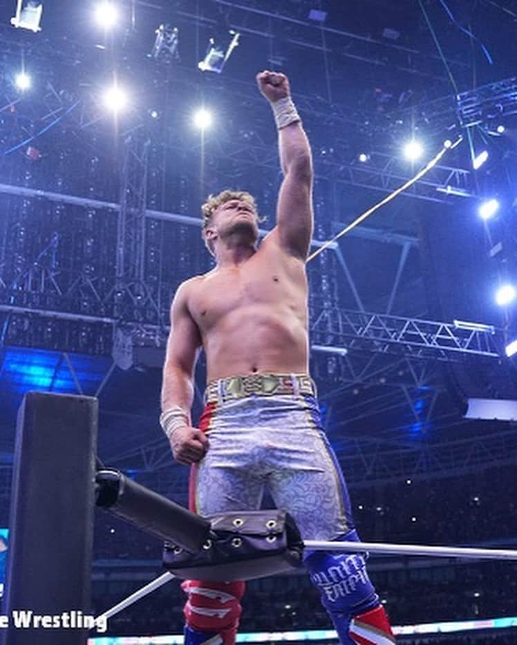 ウィル・オスプレイさんのインスタグラム写真 - (ウィル・オスプレイInstagram)「The gratitude I have for you all that have followed my career throughout this crazy journey is genuinely overwhelming. Last night you & AEW truly changed my life. Honoured not only to represent my family, NJPW but represent British wrestling at Wembley Stadium. Thank you so much for everything.」8月28日 17時56分 - willospreay