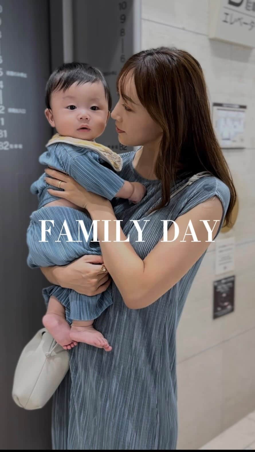 唯可（yuika）のインスタグラム：「新宿高島屋でFAMILY DAY🫶  秋のコスメティックフェスティバルに行ってきたよ！  コスメも美容グッズもとにかく充実 しててめちゃくちゃたのしかった〜🤍  全世界で日本先行発売！ ローラメルシエのジャパンインプルームアイシャドウパレットも試してきました✨秋っぽいカラーに程よいラメがとっても可愛かった🥹🤍  2階のライフスタイルコスメゾーンは欲しかったブランドさん目白押し！ ここに来ればプレゼント系は完璧やな👌😍  9階のベビーコーナーはとにかく広くて綺麗で充実〜✨ママにはとっても嬉しい！  イベント盛りだくさんでとっても充実した一日となりました🥹  イベント詳細はこんな感じで 毎週いろんなイベントやってるよ🍂  ◼️開催中→9/5(火) 【婦人服×化粧品　お買上げプレゼント】 →婦人服・化粧品で各5,000円以上お買上げのお客様先着200名様に「〈アユーラ〉アロマボディシート」をプレゼント   ◼️9/2(土)　 秋のトレンドメイクショー →メイクアップアーティストとヘアメイクアーティストによる、秋のトレンドメイク対談   ◼️9/6(水)～　化粧品売場で16,500円以上お買い上げいただいたお客様に「オリジナルカードミラー」プレゼント ※無くなり次第終了です  #PR#新宿タカシマヤ#秋のコスメティックフェスティバル#コスメ#新作コスメ#美容垢#メイク#ローラメルシエ#ボビーブラウン#男の子ママ#ベビーカー#ベビーグッズ#baum#bobbibrown」