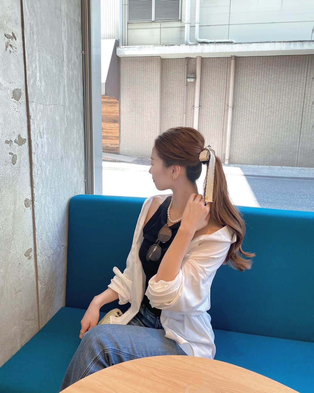 寿春花果さんのインスタグラム写真 - (寿春花果Instagram)「昨日のday off♡  デニムにヘアリボン👖🎀そしてパール合わせ♡にハマり中💐 @choupette.hair   #ヘアアクセサリー#ヘアリボン」8月28日 18時09分 - hanaka_yu