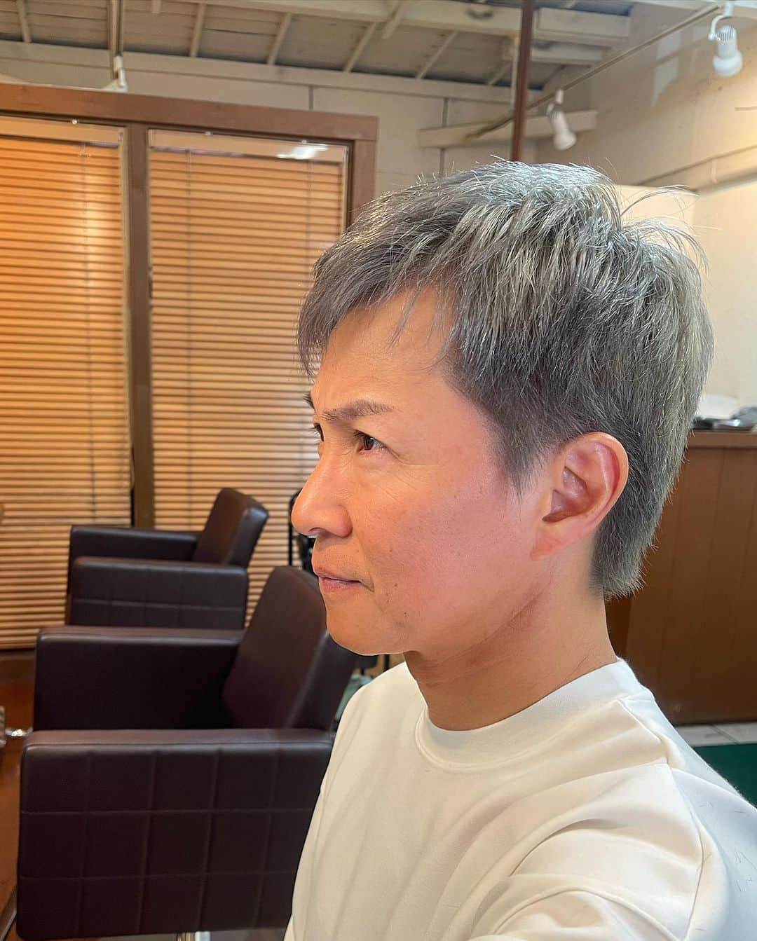 杉本知香さんのインスタグラム写真 - (杉本知香Instagram)「兼光くんの巨人師匠最高🤣🤣🤣 アキちゃん、24時間テレビで愛媛の理央奈ちゃんへのサプライズゲストで新喜劇メンバーで生出演！ 理央奈ちゃんの嬉しそうな顔、感動しました🥹  #中目黒美容室 #水玉れっぷう隊アキ #新喜劇アキ #吉本新喜劇#いいよぉ #24時間テレビ #りおなちゃん #プラスマイナス兼光 #巨人師匠」8月28日 18時10分 - sugimotoc