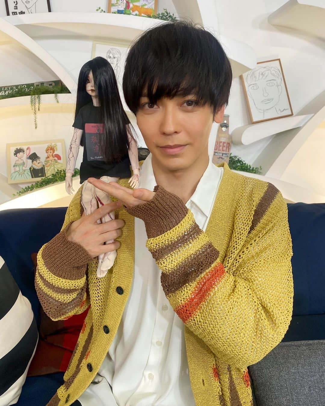 猪塚健太さんのインスタグラム写真 - (猪塚健太Instagram)「.  #アカデミーナイトG  今夜25時33分〜放送です！  #禁じられた遊び のお話たくさんさせていただきました！ #中田秀夫 監督のインタビューも必見です！！！  是非観てください！  そして美雪パイセンも駆けつけてくださいました👁️👁️  #きんあそ」8月28日 18時22分 - kentaizuka