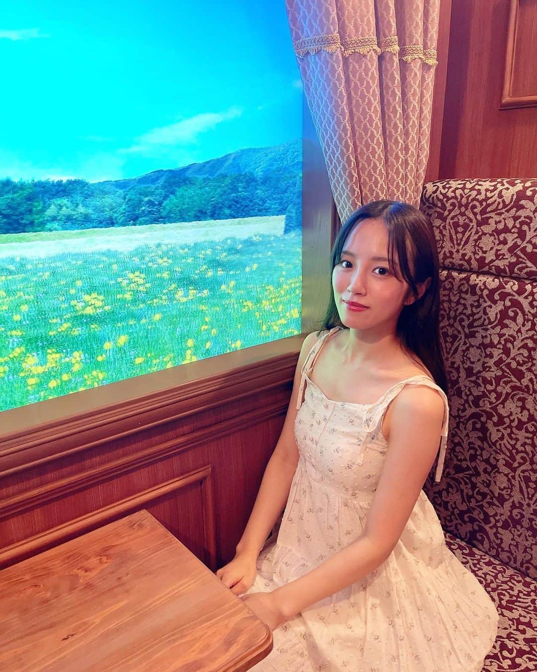 飯野雅さんのインスタグラム写真 - (飯野雅Instagram)「列車で旅とかしてみたい🚃  #西武園ゆうえんち」8月28日 18時36分 - biichan_