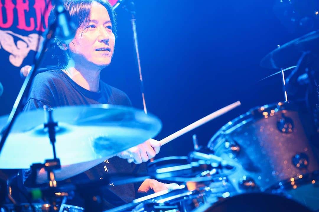 ELLEGARDENのインスタグラム：「⁡ 2023.8.24 Thu. The End of Yesterday Tour 2023 帯広MEGA STONE ⁡ Photo by @kappa3031  ⁡ #ELLEGARDEN  #TheEndofYesterdayTour2023」