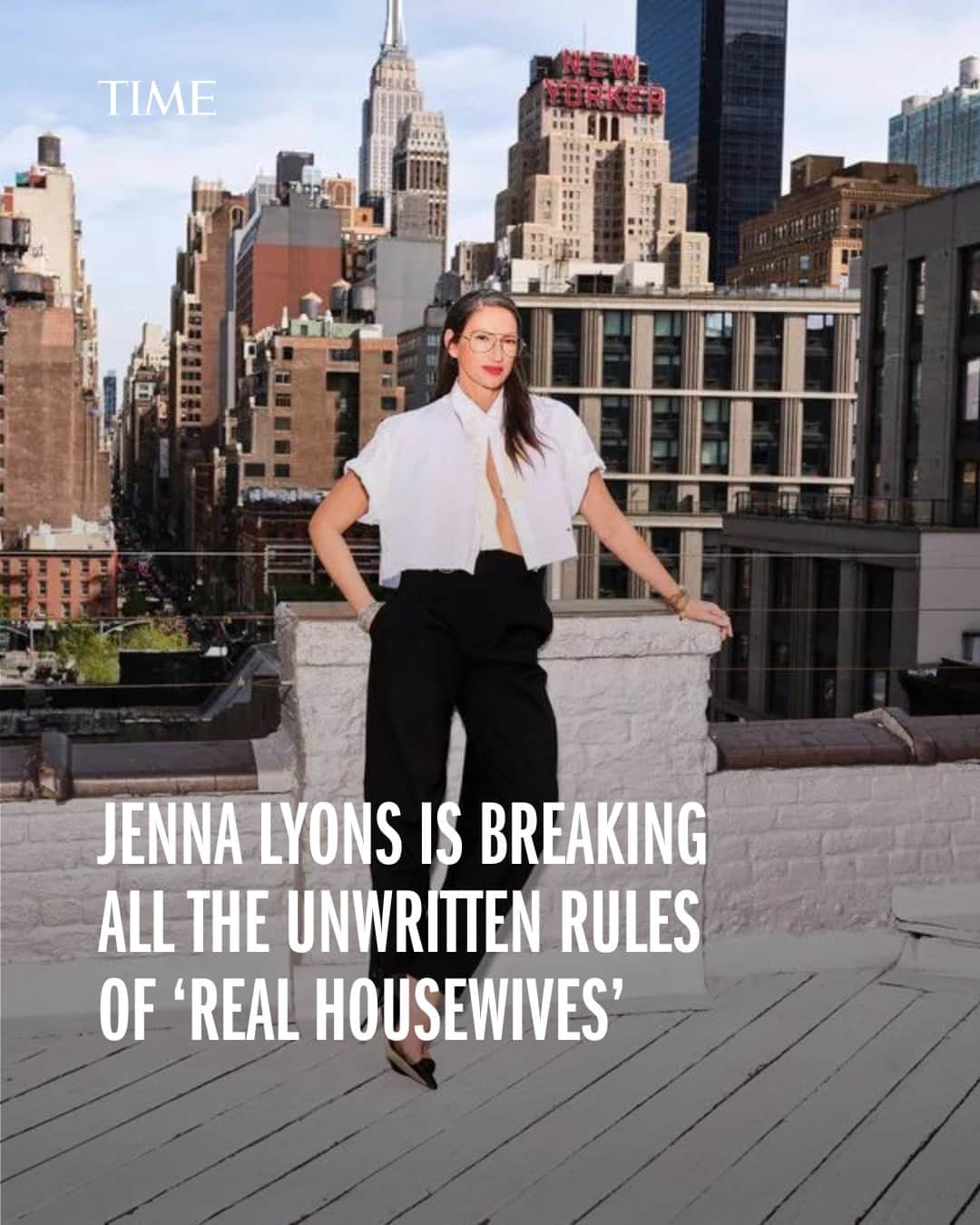 TIME Magazineのインスタグラム：「The announcement last fall that Jenna Lyons would be joining the season 14 cast of Bravo’s #RHONY shocked reality TV fans and fashion insiders alike.   Lyons, the former president and creative director of J. Crew, has long been hailed as one of the most powerful women in fashion and a harbinger of all things achingly cool. By contrast, the Bravo housewives are more often associated with ostentatious displays of wealth, melodramatic conflicts, high maintenance (and usually gauche) glam, and an unquenchable thirst for recognition.  However, her decision to join RHONY has set a new and refreshing tone for the franchise—and is helping prove that following the conventions of the Bravo playbook isn’t necessary to be a compelling housewife.  At the link in bio learn how @jennalyonsnyc is breaking all the unwritten rules of 'Real Housewives.'  Photograph by Gavin Bond/Bravo」