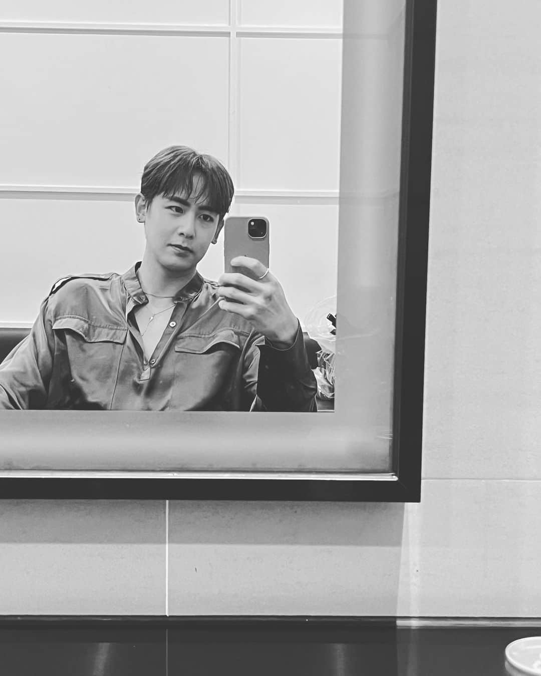 ニックン（2PM）さんのインスタグラム写真 - (ニックン（2PM）Instagram)「🙄」8月28日 10時47分 - khunsta0624