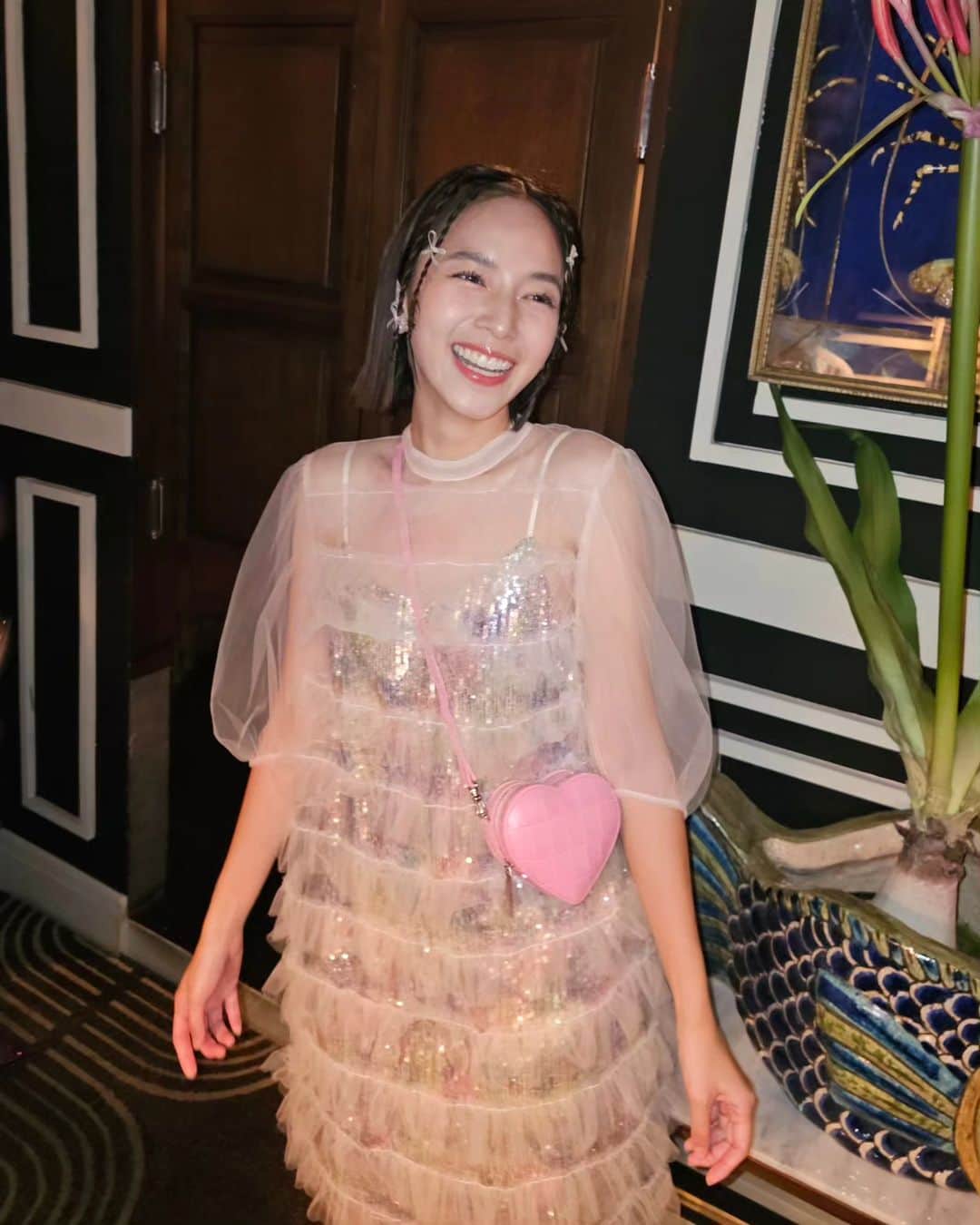 バイトゥーイ・ズワピットのインスタグラム：「🩷🍀🦋🎠🪐 . @disayaofficial #TheNewDisaya #DisayaAW23 #Ginori1735 #ginori1735thailand」