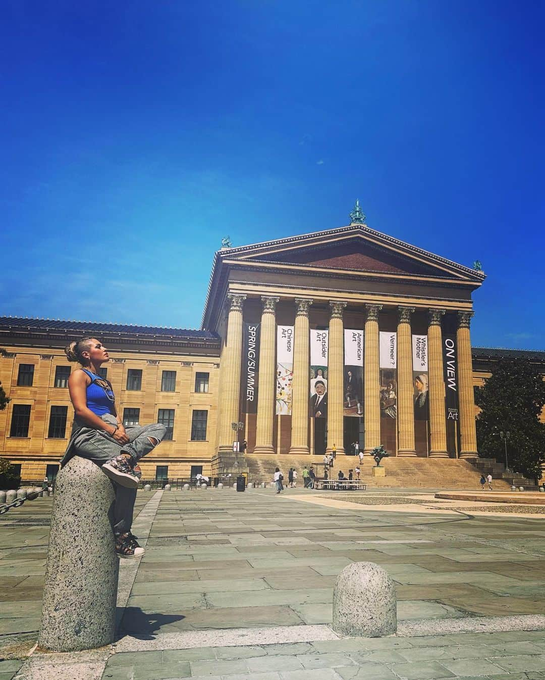 ジュリア・スターダムさんのインスタグラム写真 - (ジュリア・スターダムInstagram)「🇺🇸  #Philadelphia #philly  #rockystatue  #rockysteps  #stardom #DDM #Donnadelmondo #マフィアベラ　#mafiabella #OMG #バリバリボンバーズ #BX3 #prowrestler  #joshipuroresu  #giulia #スターダム　#ドンナデルモンド　#ジュリア #女子プロレス　#女子プロレスラー #コーンロウ #ブレイズ #バリアート」8月28日 14時24分 - 0221giulia