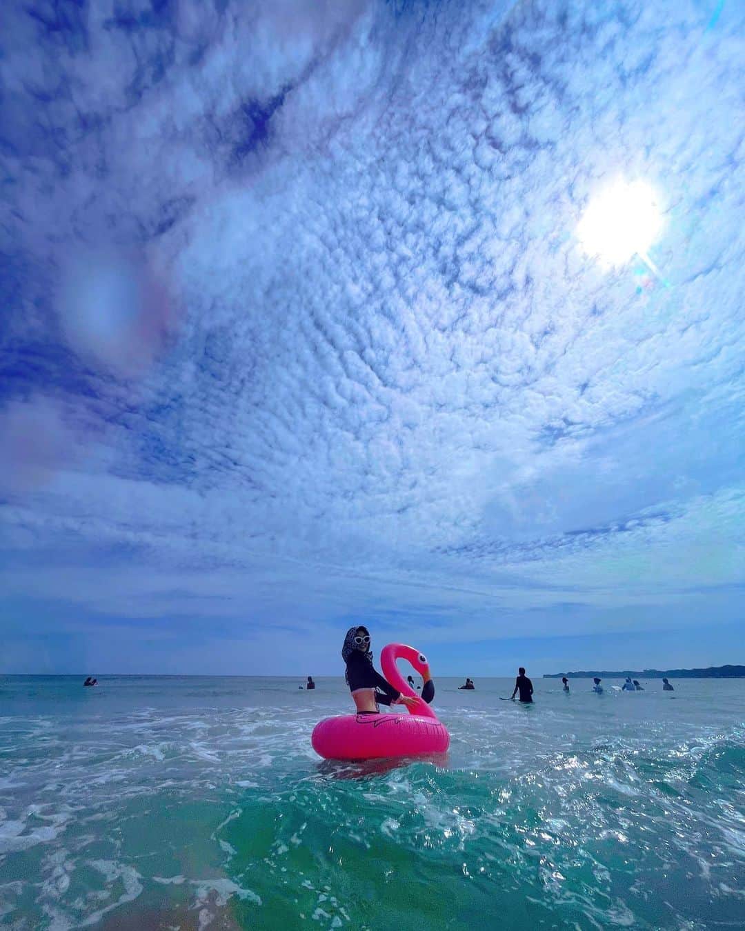斉藤夏海さんのインスタグラム写真 - (斉藤夏海Instagram)「8年ぶり？の海🏖 速攻で波酔いしたけど 夏みたいなことできて嬉しかった🦩🌊」8月28日 14時26分 - _natsuumikun_