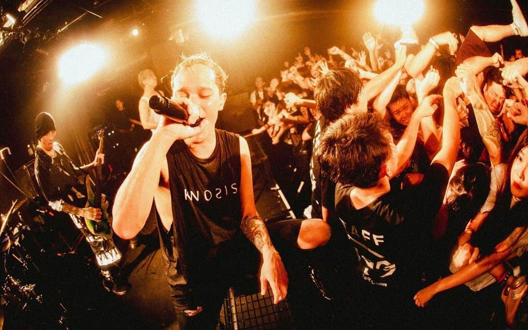 Masato さんのインスタグラム写真 - (Masato Instagram)「RE:ADMISSION LIVE HOUSE TOUR 2023 at 秋田 Club SWINDLE with KNOSIS  Photos by @yamada_mphoto」8月28日 14時30分 - masato_coldrain