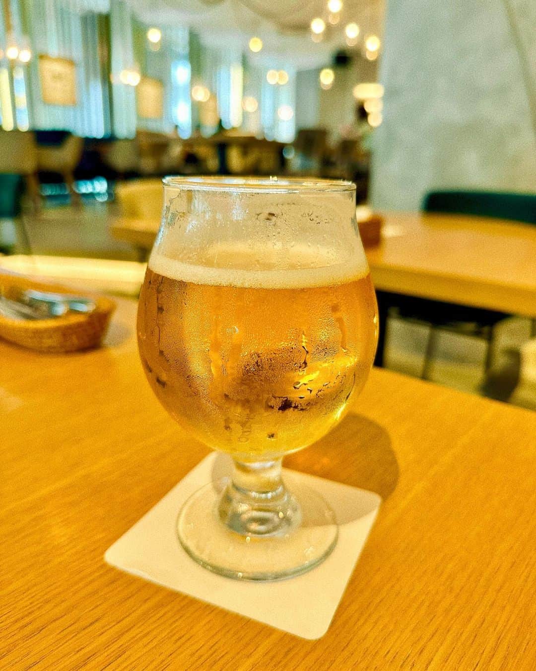 優希美青のインスタグラム：「夏といえば？🤭  #ビール  #かき氷 #🍺 #🍧」