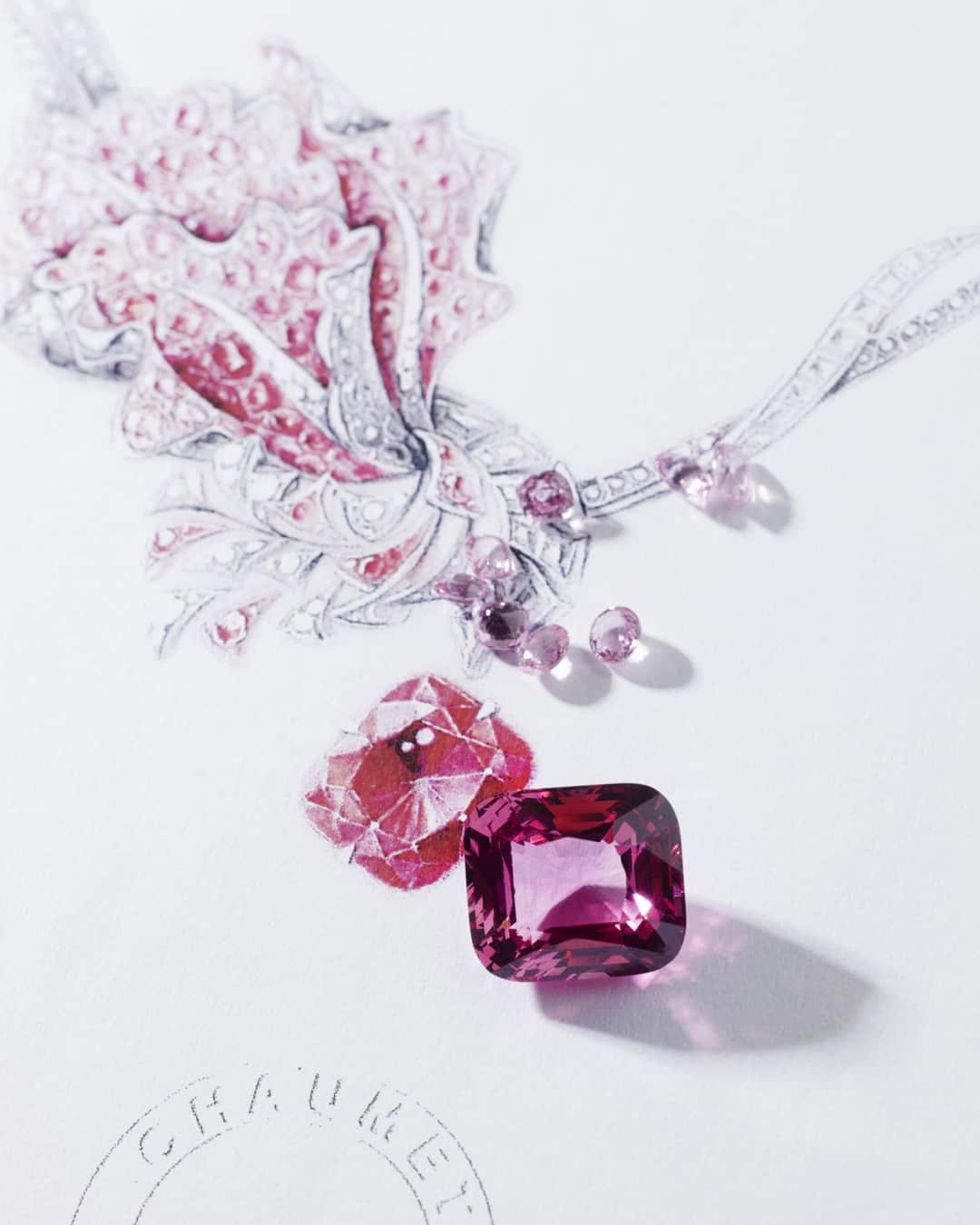 Chaumetさんのインスタグラム写真 - (ChaumetInstagram)「Crafted with passion and expertise, Chaumet captures nature's allure through the Iris necklace from our latest High Jewellery collection, Le Jardin de Chaumet. ⁣ A true masterpiece of savoir-faire, from cushion-cut Tanzanian spinel of 24.26 carats to the detachable motif, gracefully winding around the jewel.⁣ #Chaumet #LeJardindeChaumet #ChaumetHighJewellery #ChaumetVirtuosity⁣」8月28日 16時00分 - chaumetofficial