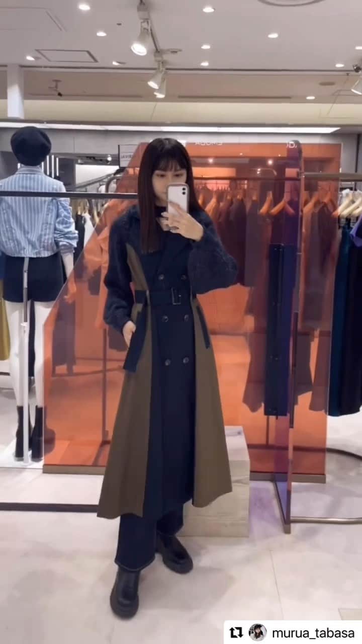 MURUAのインスタグラム：「#Repost @murua_tabasa with @use.repost ・・・ . 今週の新作紹介♡ #マルチウェイボレロトレンチコート  3パターンで着回ししてみました！ 私的オススメカラーはネイビーです🫐 スタッフ別コーデも是非チェックしてね✨ . . #murua #murua_snap #ootd #ootdfashion #coordinate #fashion #murua2023aw」