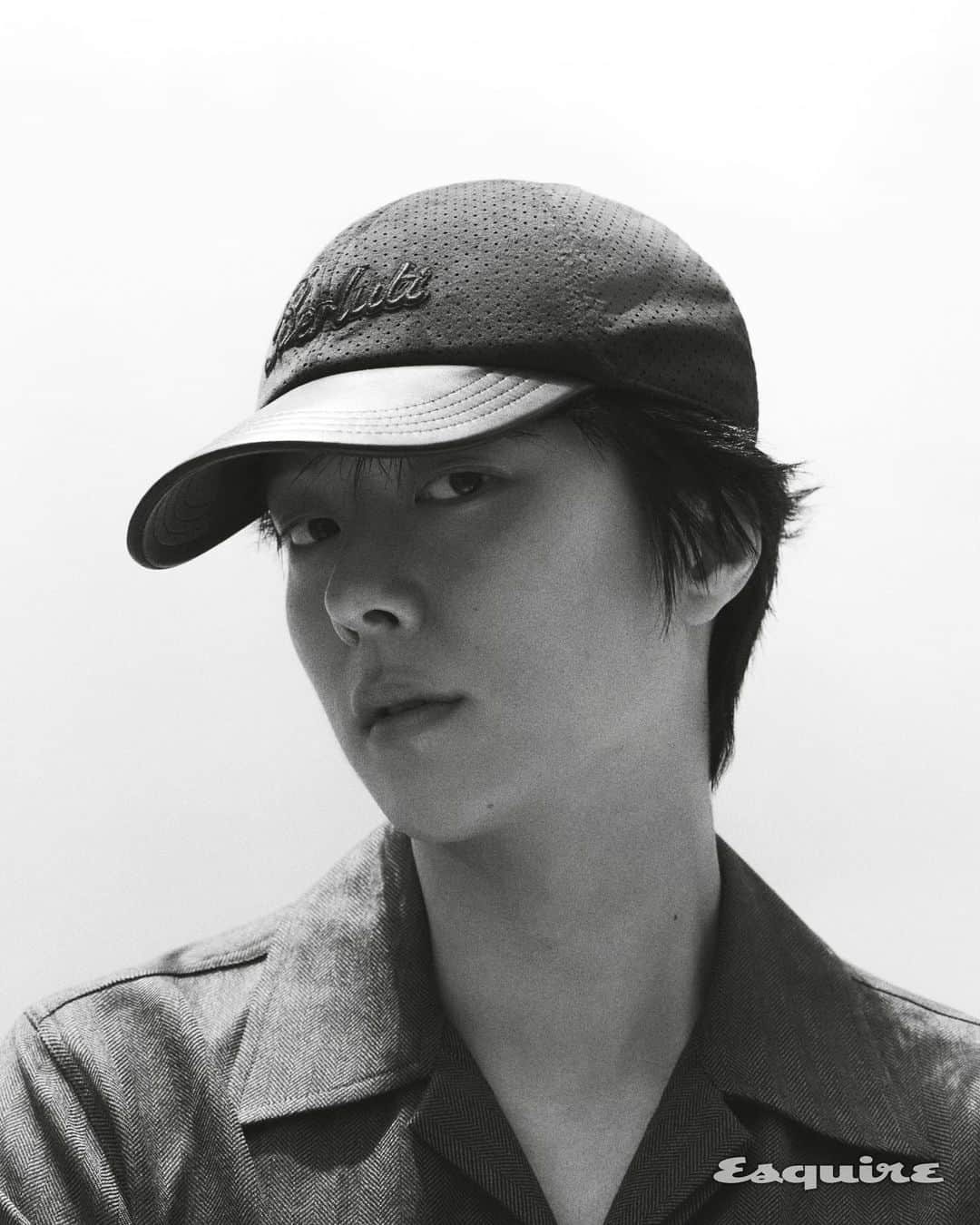 チャン・ギヨンのインスタグラム：「@esquire.korea @berluti」