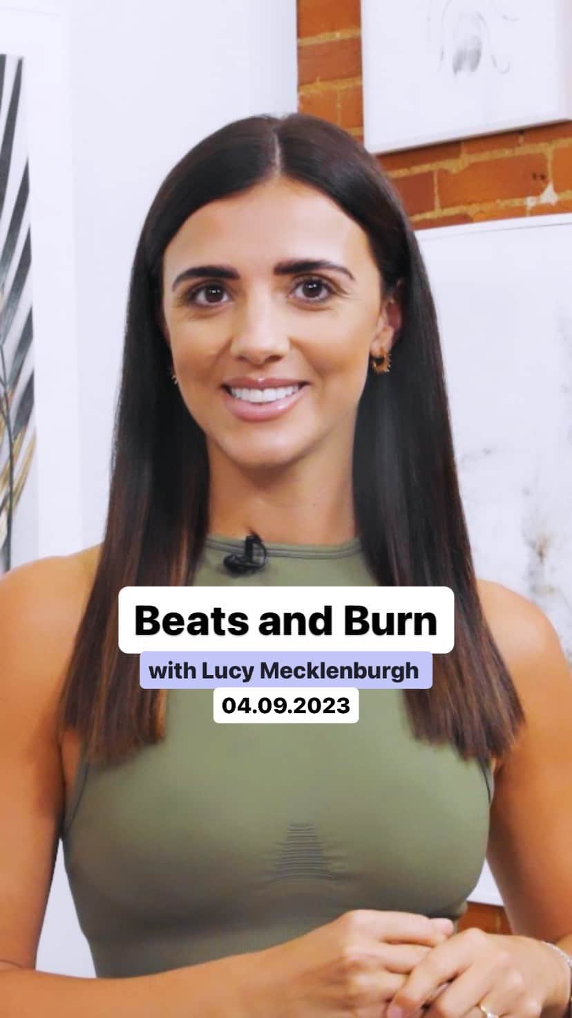 ルーシー・メックレンバーグのインスタグラム：「My brand new programme, Beats & Burn, launches 1 week today!! 🔥 AD   Achieve incredible results, establish a fresh routine & fall in love with at-home fitness in just 6 weeks. I’ve designed this programme to be full of fun, motivating workout styles that are just 20 minutes long - they’ll fit seamlessly into your busy lifestyle, just like they do mine!  Whether you want to shed excess weight, tone up or simply create a healthier balance in your lifestyle, my combination of 20 minute workouts 4 times a week & family friendly meals will help you reach your goals 🙏🏻  Over the 6 weeks you’ll be boosting your mood with Dancefit, punching the days frustrations away with Combat, building strength with Weights to Music & challenging your whole body with Pilates 🤩   I’ll also be bringing you a collection of my favourite 20 minute, family friendly recipes as well as a nutritional guide to support you to make simple, lifelong changes to your diet! You’ll also be able to track your progress inside the the app for extra motivation   Once the school holidays are over and the kids are back to school, it’s YOUR time to prioritise your health & wellbeing - so come along on the Beats & Burn journey with me and let’s do it together!   🚨 Don’t miss your chance to be a part of my exclusive in-app VIP Beats & Burn community. The RWL Team & I will be right by your side, supporting & motivating you every step of the way 🔐 Sign up before midnight on 4th September to get access to this community as well as the full programme   #rwl #rwlfitties #rwlbeatsandburn #onlinehomeworkouts #homeworkouts」