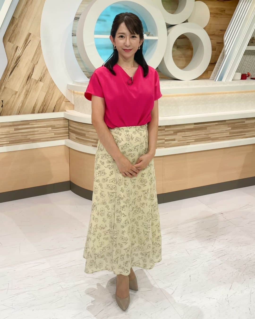 KSBアナウンサーさんのインスタグラム写真 - (KSBアナウンサーInstagram)「👗 「News Park KSB」の衣装です。 衣装もチェックして見てくださいね☺  ୨୧┈┈┈┈┈┈┈┈┈┈┈┈┈┈┈┈┈┈୨୧ #松木梨菜（1～4枚目） 📷1・2・4枚目：Futier Land @futier_land  #瀧川奈津希（5～7枚目） 📷6・7枚目：Futier Land @futier_land  #野口真菜 （8・9枚目） 📷8・9枚目：Futier Land @futier_land ୨୧┈┈┈┈┈┈┈┈┈┈┈┈┈┈┈┈┈┈୨୧  #KSB瀬戸内海放送 #KSB #アナウンサー #衣装 #コーディネート #fashion #futierland」8月28日 16時48分 - ksb_announcer