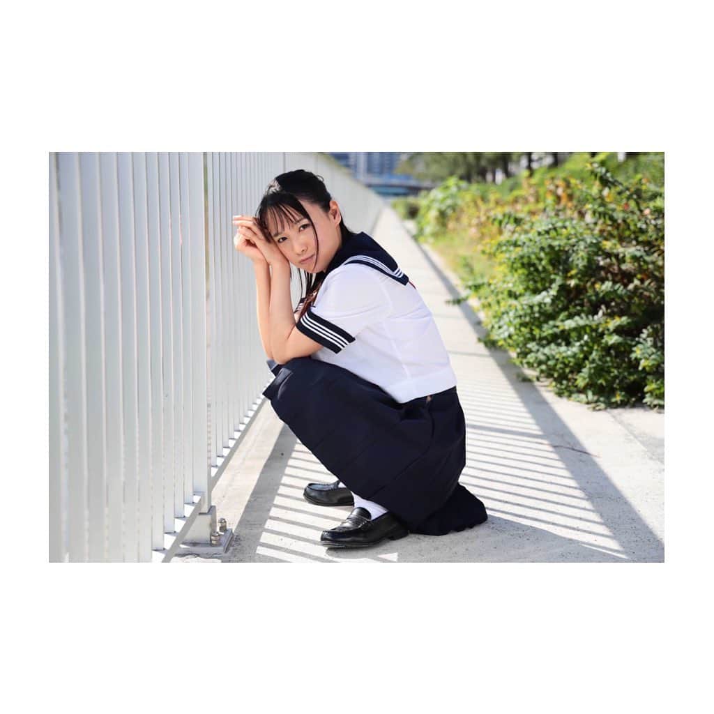 向井藍さんのインスタグラム写真 - (向井藍Instagram)「同じ顔。  #向井藍 #aimukai  #jk #制服 #コスプレ #girl」8月28日 17時02分 - muuchan1024