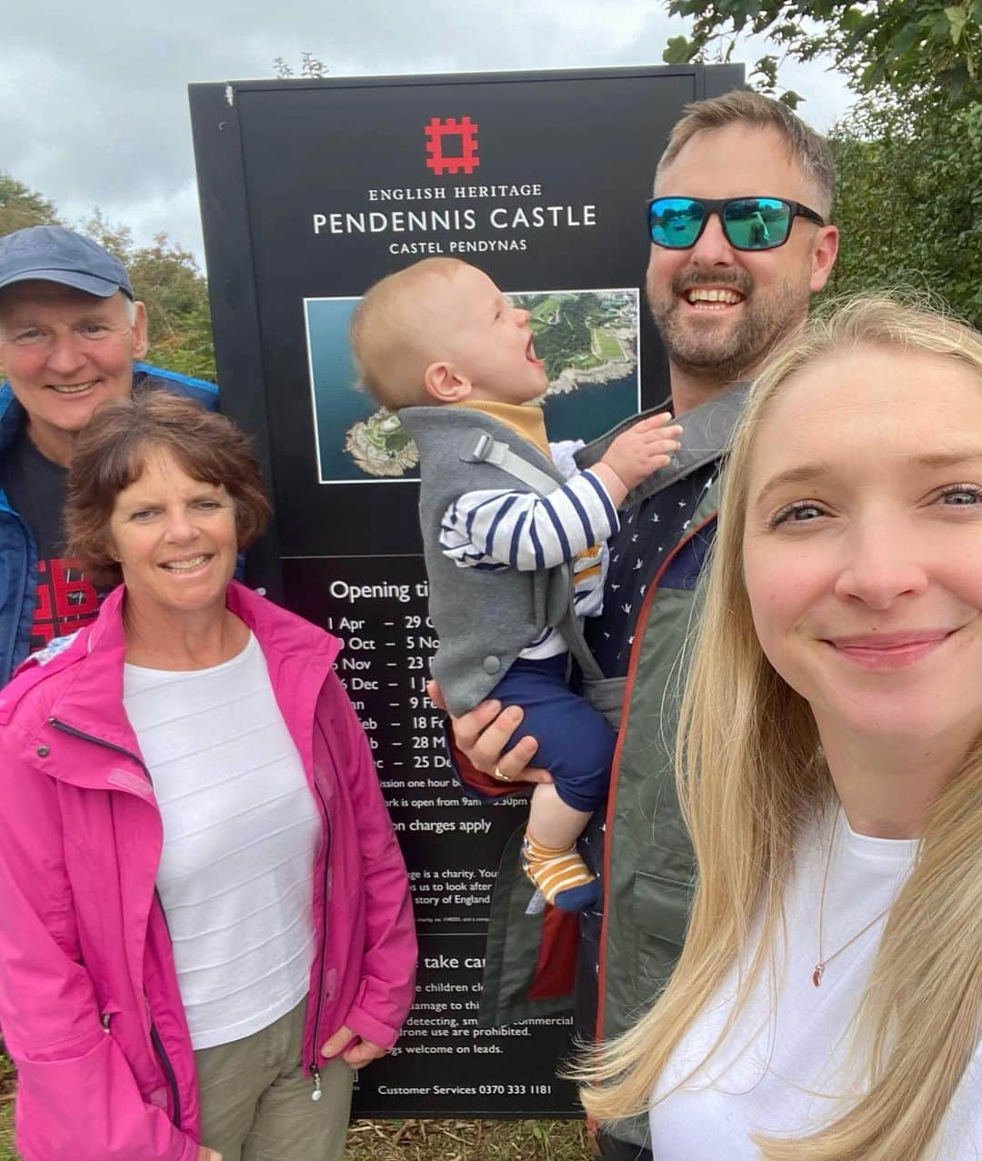 リアム・タンコックさんのインスタグラム写真 - (リアム・タンコックInstagram)「Such a lovely day yesterday celebrating Rory’s first birthday 🎂🥹   Thank you to everyone who kindly sent card’s and presents for the wee one, he’s a very lucky boy 🩵」8月28日 17時15分 - liamtancock