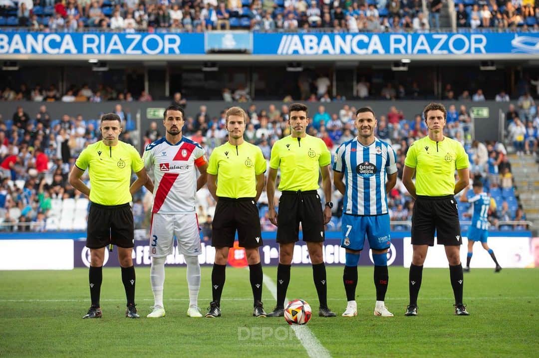 ルーカス・ペレスのインスタグラム：「Gracias deportivistas por todo vuestro apoyo! 💙 Pensando desde ya en el próximo partido 💙」