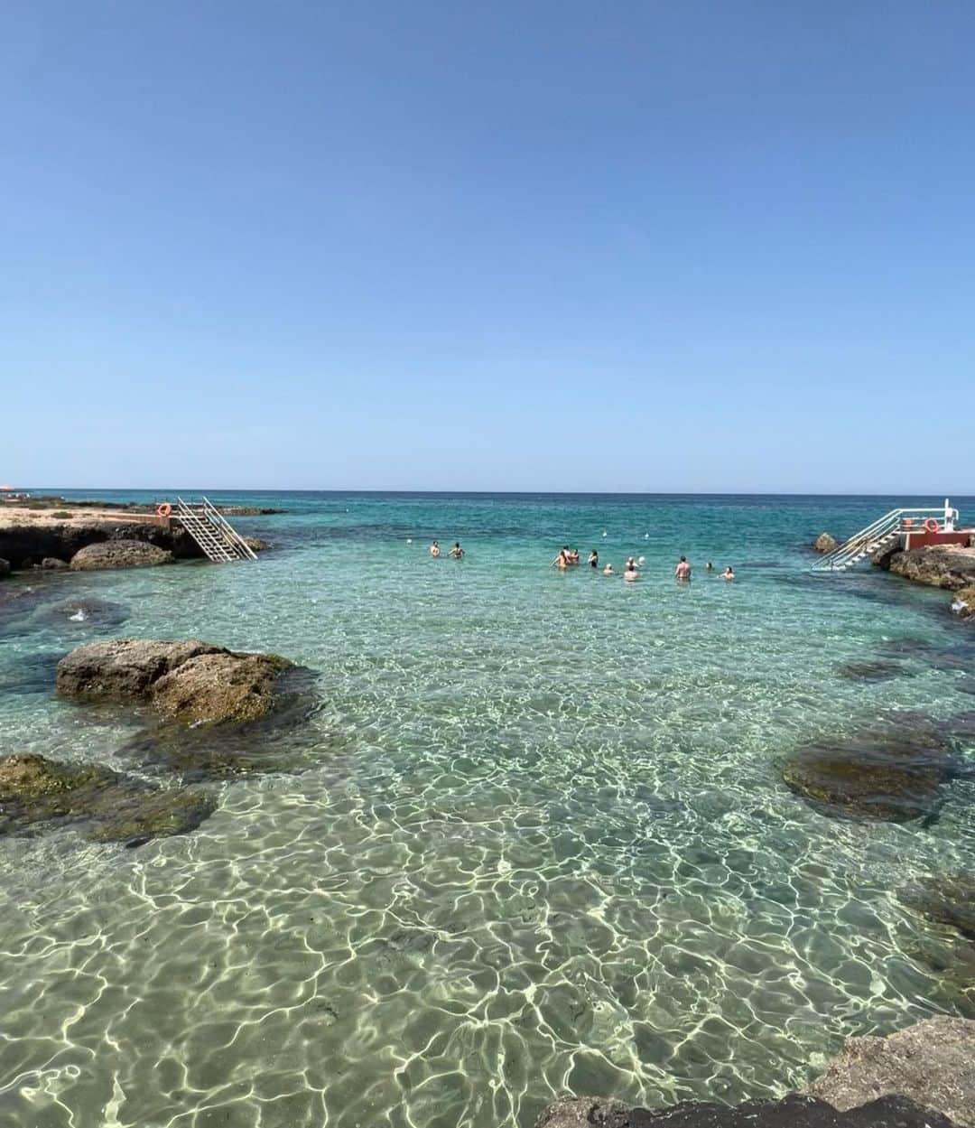 ニーナ・ガルシアさんのインスタグラム写真 - (ニーナ・ガルシアInstagram)「The best for last… the south of Italy is a delight for all the senses. Off the grid, with just two bathing suits and a few cover ups. My idea of total bliss. One of our favorite spots in #Puglia is @borgoegnazia, like nowhere else…pure happiness. What is your favorite destination? 🕶️☀️👙 @elleusa」8月29日 3時18分 - ninagarcia