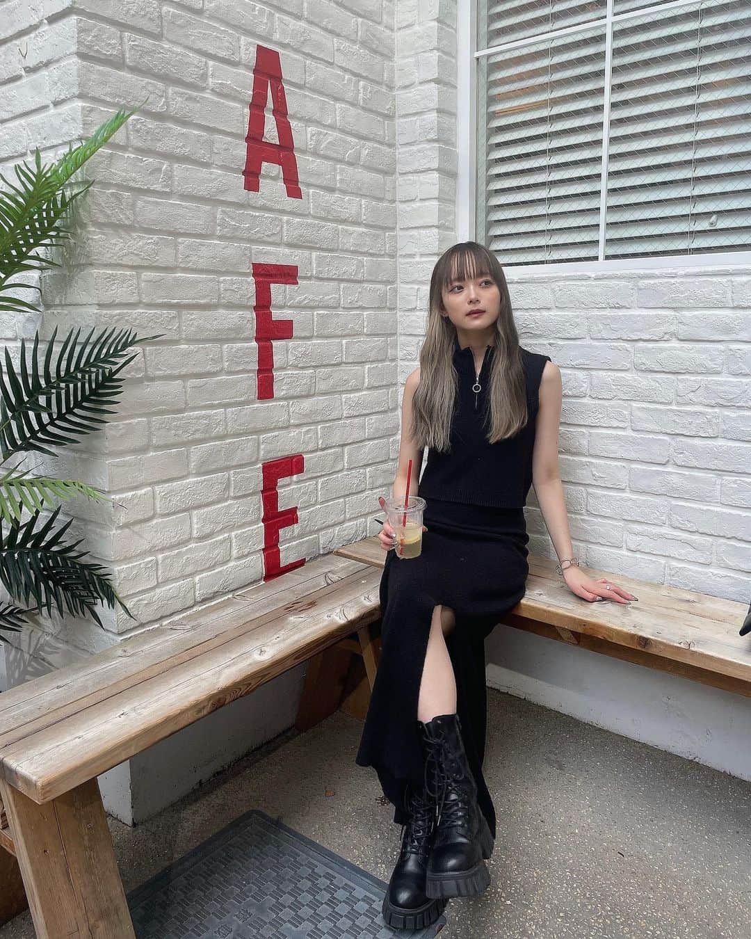 宇井優良梨のインスタグラム：「レモネードと黒いソフトおいしかった🍋」