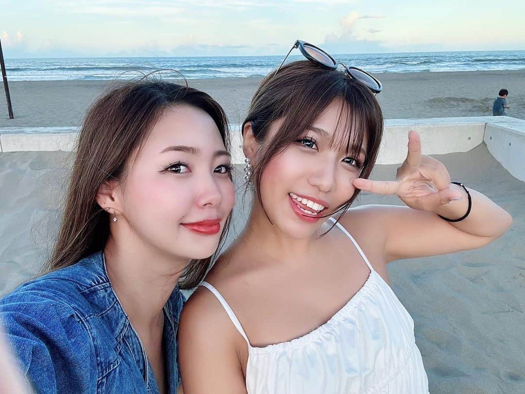 Senaさんのインスタグラム写真 - (SenaInstagram)「夏生まれ夏女 #セナミエ ⛱️  . #せなみえ #バーレスクTS #バーレスク東京名古屋店 #バーレスク東京  #エンタメ活動を止めない #バーレスク #ショーガール #ダンサー #バーレスクTSせな #セナ旅記録  #インスタ映え #ギャル #ポートレート #黒ギャル #夏休み #ビキニ #夏女 #海 #夏の思い出2023 #burlesque #burlesquetokyo #showgirl #instagood #beach #shotting #summer」8月28日 19時20分 - sena_burlesque_ts