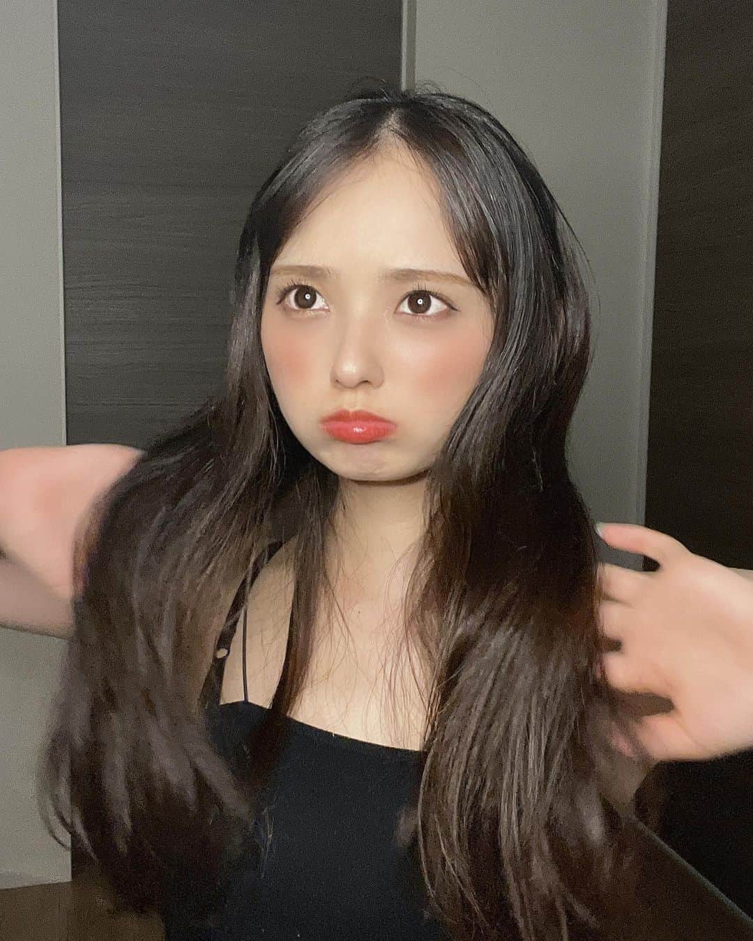 水野舞菜さんのインスタグラム写真 - (水野舞菜Instagram)「髪の毛15センチくらい長くなったの気づいた人？」8月28日 20時04分 - mana_chos