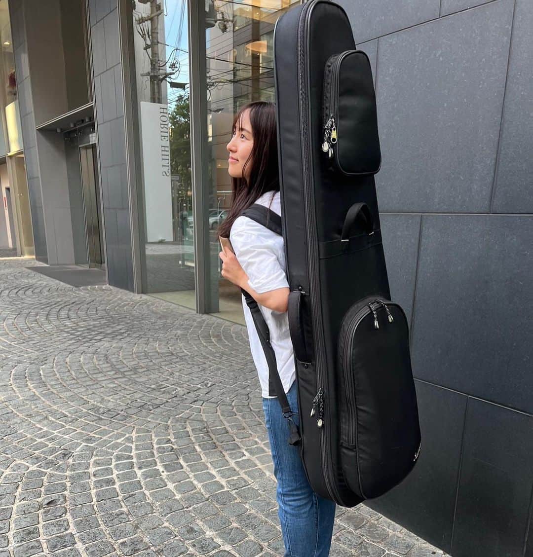 杉岡泉美のインスタグラム：「リハーサルでした✨ 明日は『COLORZ SHOW powered by SHEIN』に出演させていただきます！！ 宜しくお願いします✨  @Shein_japan  #COLORZwithSHEIN2023」