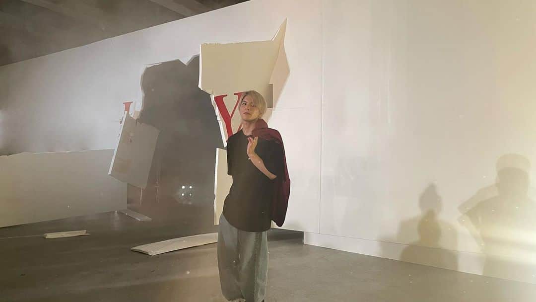 宮里ソルさんのインスタグラム写真 - (宮里ソルInstagram)「・ KAMIYA Spring/Summer 2024 Runway Show "NOTHING FROM NOTHING"」8月28日 20時24分 - sol.xce