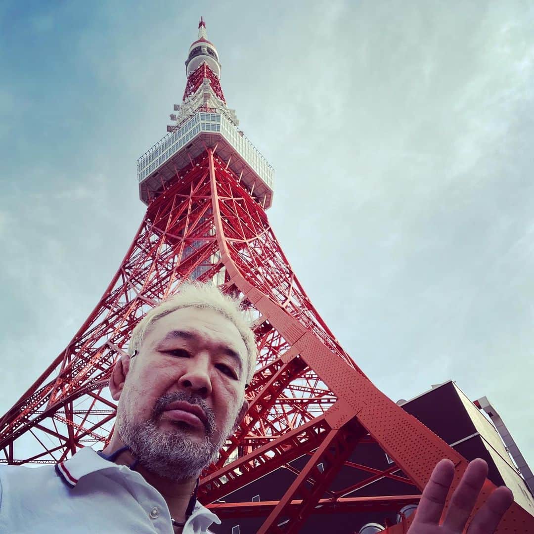 のインスタグラム：「. 【Tokyo Tower🗼】 . 久しぶりに東京タワー🗼 実はキングダムの道場はこの近くにあったんです。 . #桜庭和志 #東京タワー #キングダム」