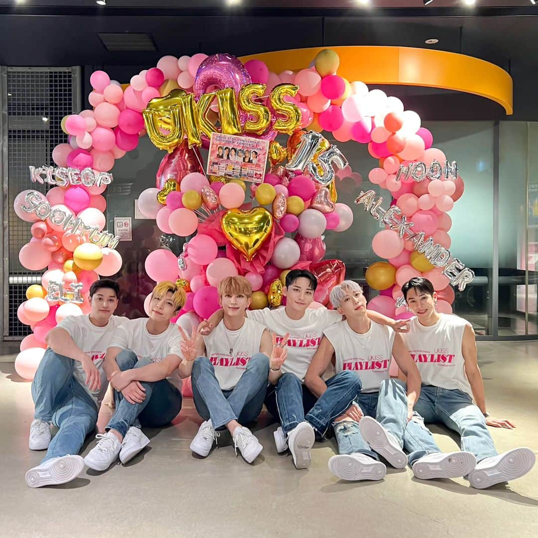 スヒョンさんのインスタグラム写真 - (スヒョンInstagram)「유키스 15주년 💗 올해 바쁠거에요 또만나요👋 #UKISS」8月28日 20時44分 - shinsoohyun89