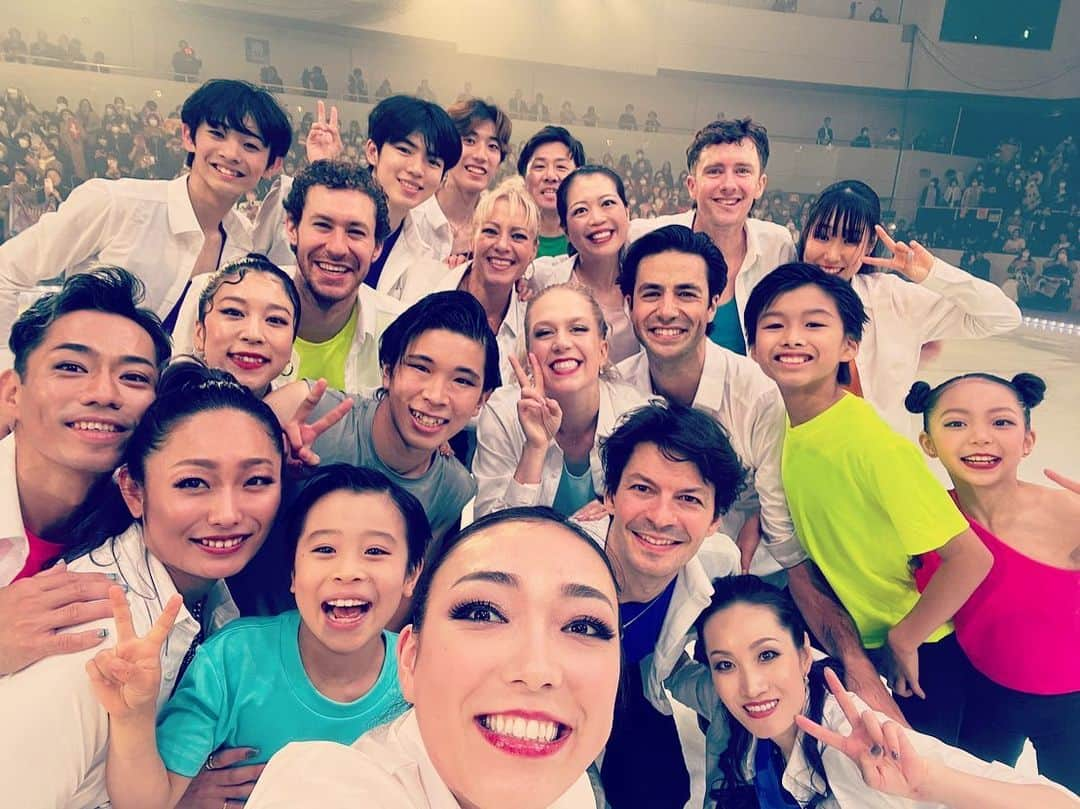 荒川静香さんのインスタグラム写真 - (荒川静香Instagram)「with FRIENDS 2023🌈💃⛸️🍧」8月28日 20時43分 - shizuka_a29