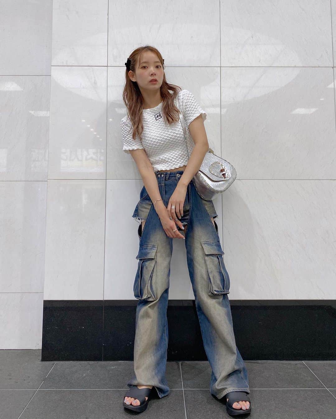 mimさんのインスタグラム写真 - (mimInstagram)「おニューのぽこぽこトップスお気に入り🤍  最近ハーフツインにハマってる🫶」8月28日 20時54分 - mim_11_11