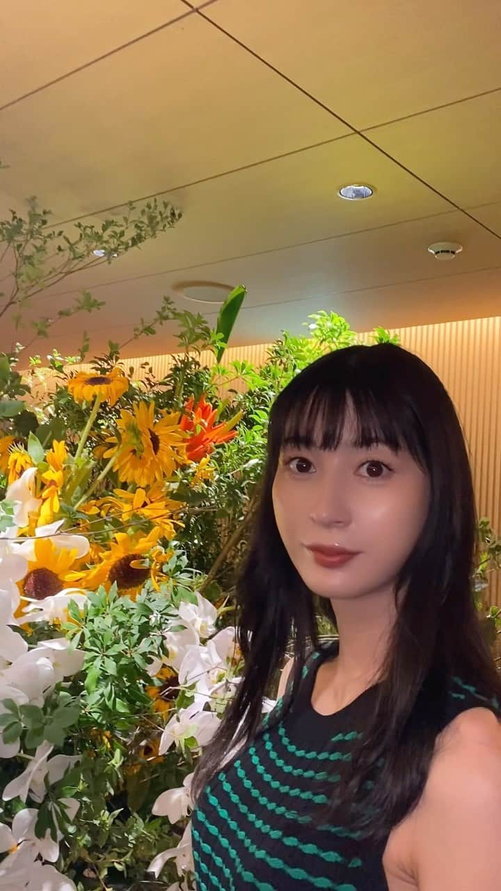 のインスタグラム：「最後かっこついてない笑🤣🕸️」