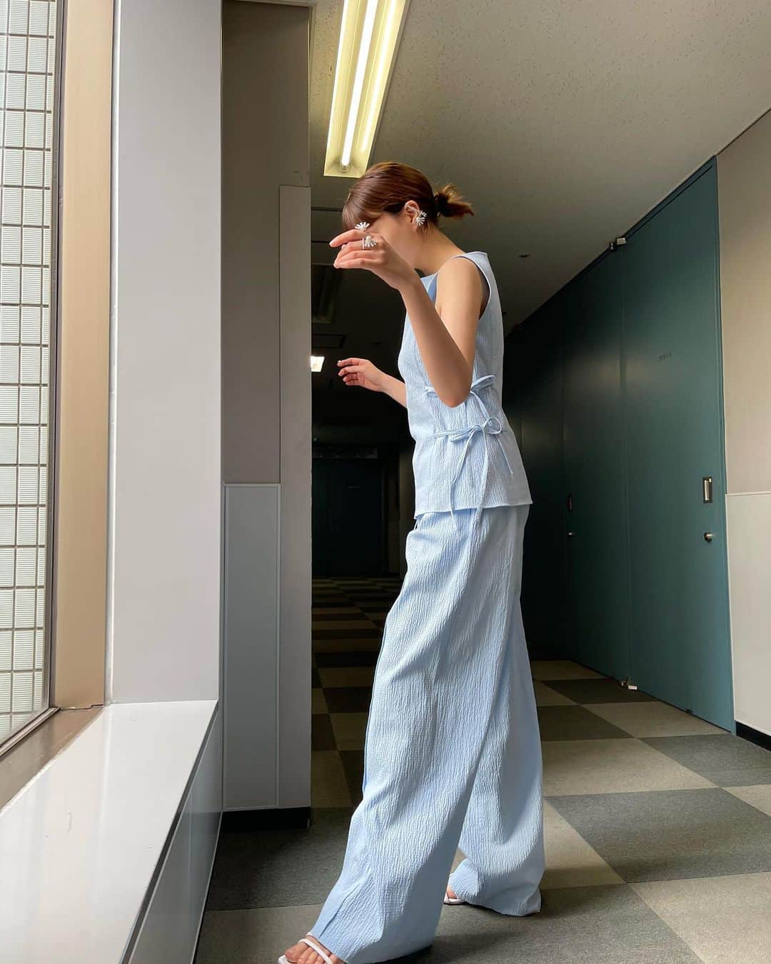 トリンドル玲奈さんのインスタグラム写真 - (トリンドル玲奈Instagram)「最近のお衣装🤵‍♀️  タグ付けしました🏷️」8月28日 21時46分 - toritori0123