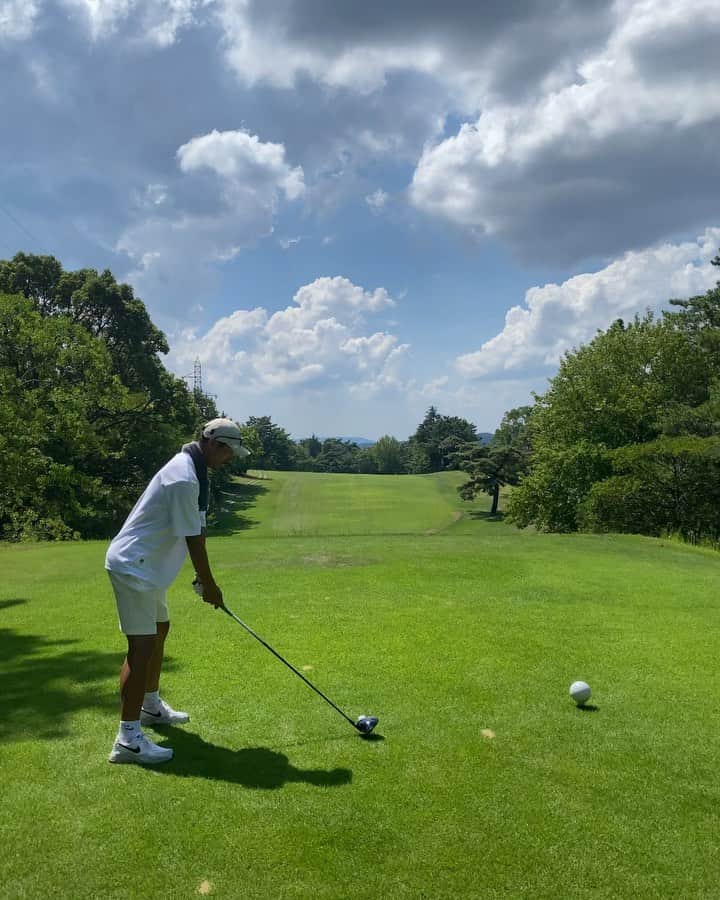 上田剛史のインスタグラム：「PARADYMの音ええな〜⛳️  #paradym #パラダイムトリプルダイヤモンド」