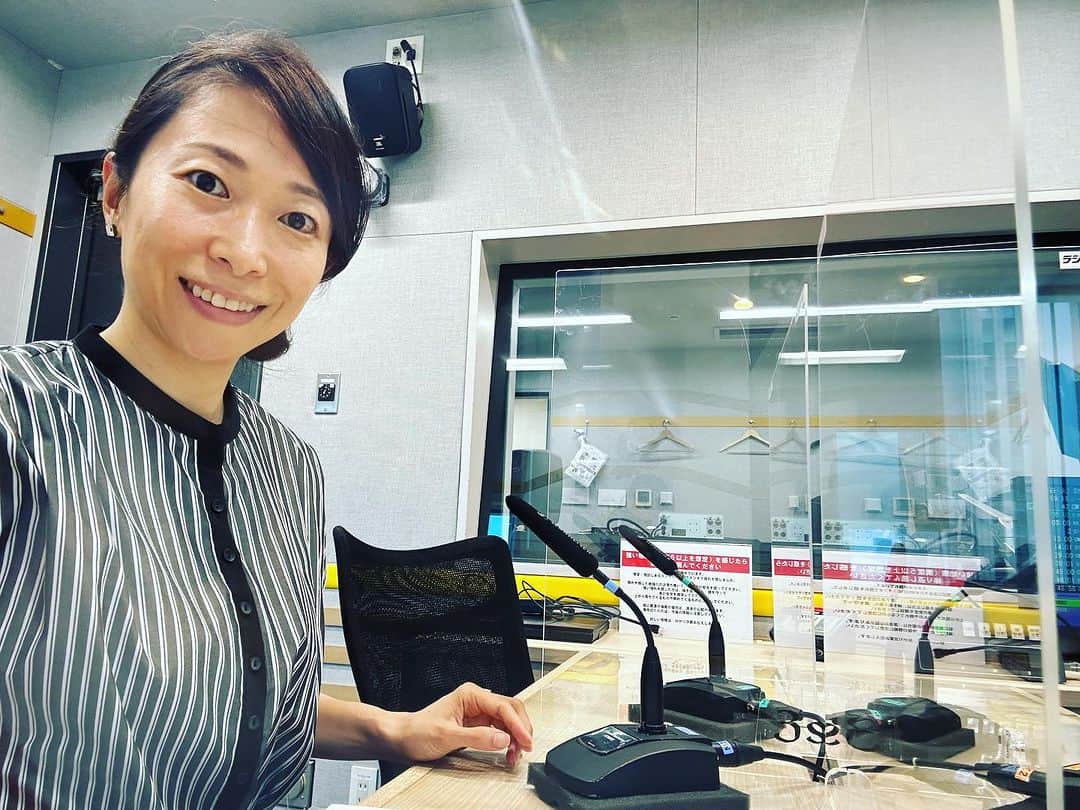 のインスタグラム：「今晩・8月28日 ラジオNIKKEIのドクターDJは歯科医の私がお届けします （ラジオNIKKEI第1　毎週月曜日 23:45～24:00） リクエスト曲は、台湾映画~我的少女時代のテーマソング 田馥甄 Hebe Tienの《小幸運 A Little Happiness》。 そして本題は「口臭」について！  ちなみに、８月のテーマソングは、「僕の夏の夢」（山下達郎）です。  眠る前のひと時に、ぜひ聞いてください。 #ラジオnikkei #DoctorDJ」