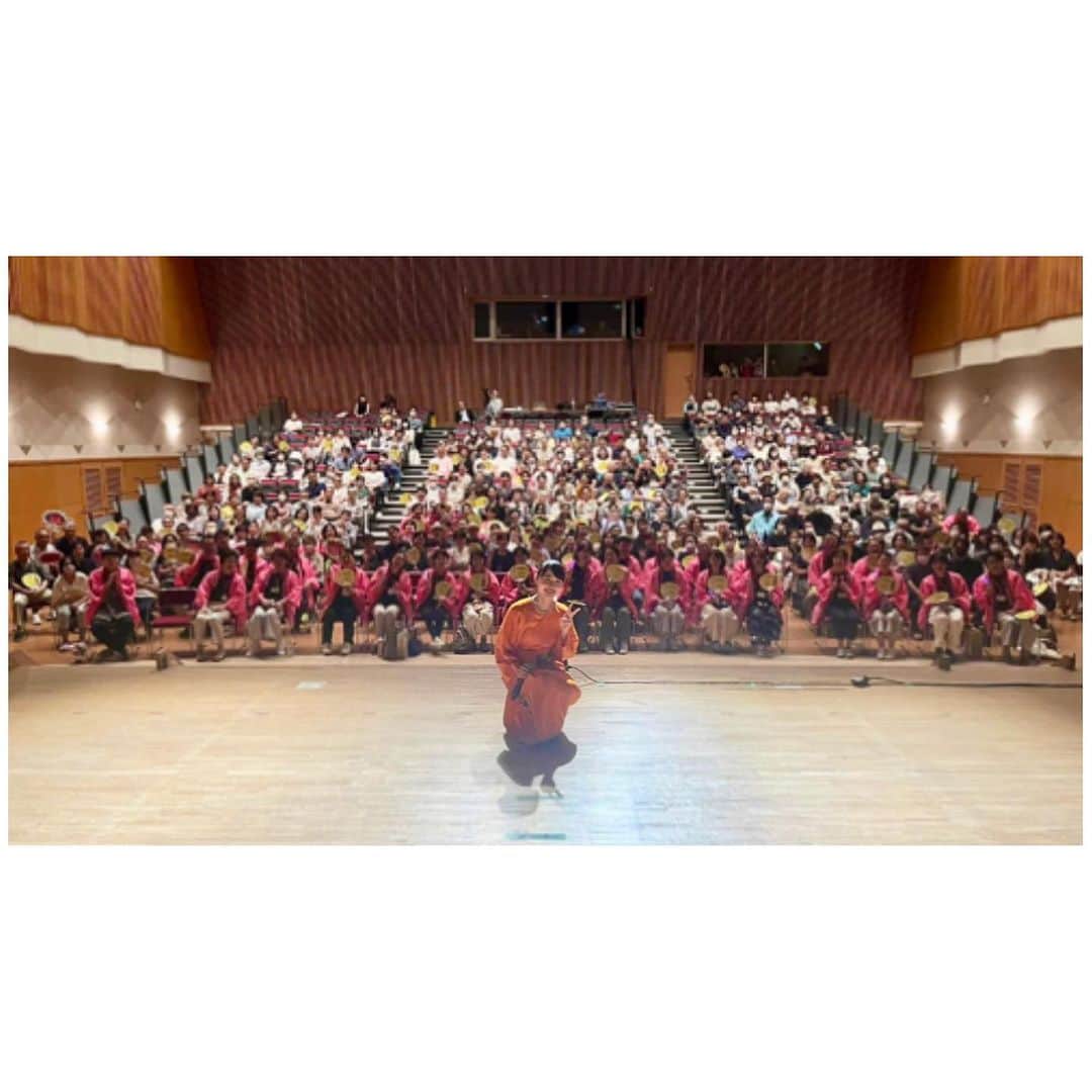 望月琉叶さんのインスタグラム写真 - (望月琉叶Instagram)「昨日、長野県にある飯島町文化館にて「望月琉叶歌謡コンサート」が開催されました！会場に足を運んで下さった皆様、そしてコンサートのお手伝いをして下さった後援会の皆様...！心から感謝の気持ちでいっぱいです！本当にありがとうございます...！ またこの場所でコンサートができること、そしてまた皆様にお会いできることを祈って...パシャリ📷✨」8月28日 21時54分 - luca_mochizuki