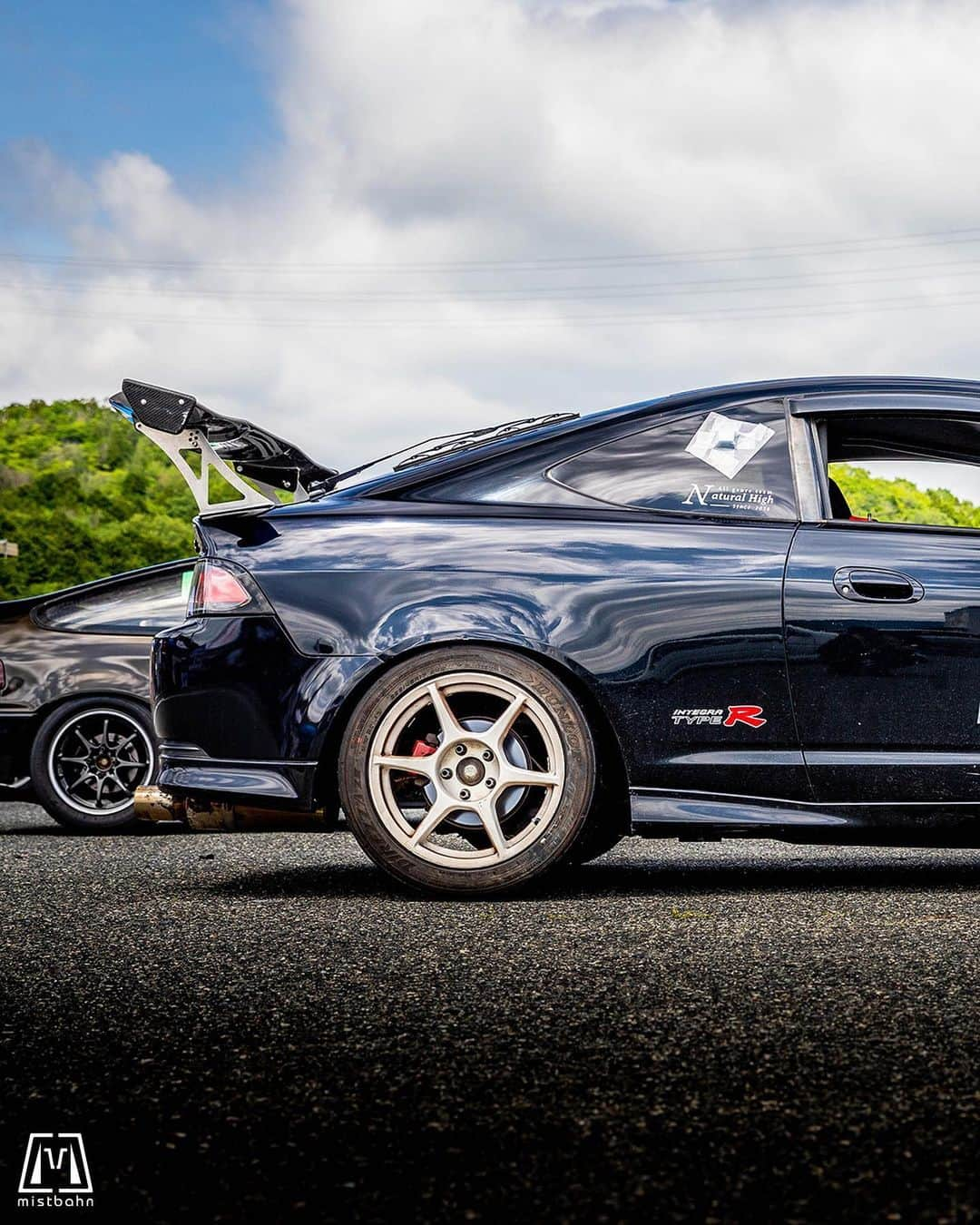 mistbahnさんのインスタグラム写真 - (mistbahnInstagram)「_ Washing hands BAIKINMAN Honda DC5 INTEGRA Type R _ 🚗: @key.9816  📷: @mistbahn _ Shot on May-20 2023 🏁 "Circuit Festa ( @circuit_festa_west_japan )". Central Circuit (Hyogo Japan) _ JP) 2023年5月20日、セントラルサーキットで開催された「サーキットフェスタ ( @circuit_festa_west_japan )」で撮影。 _ #circuitfesta #サーキットフェスタ  #circuitfesta2023 #サーキットフェスタ2023 #centralcircuit #セントラルサーキット #手を洗うバイキンマン #dolceracing #ドルチェレーシング #maxracing #マックスレーシング #hondaintegra #dc5 #dc5r #dc5integra #itr #インテグラ #ホンダインテグラ #integra #hondaintegratyper #rsx #kseries #k20 #k20a #vtec #timeattack #timeattackjapan #hondasontrack」8月28日 21時55分 - mistbahn