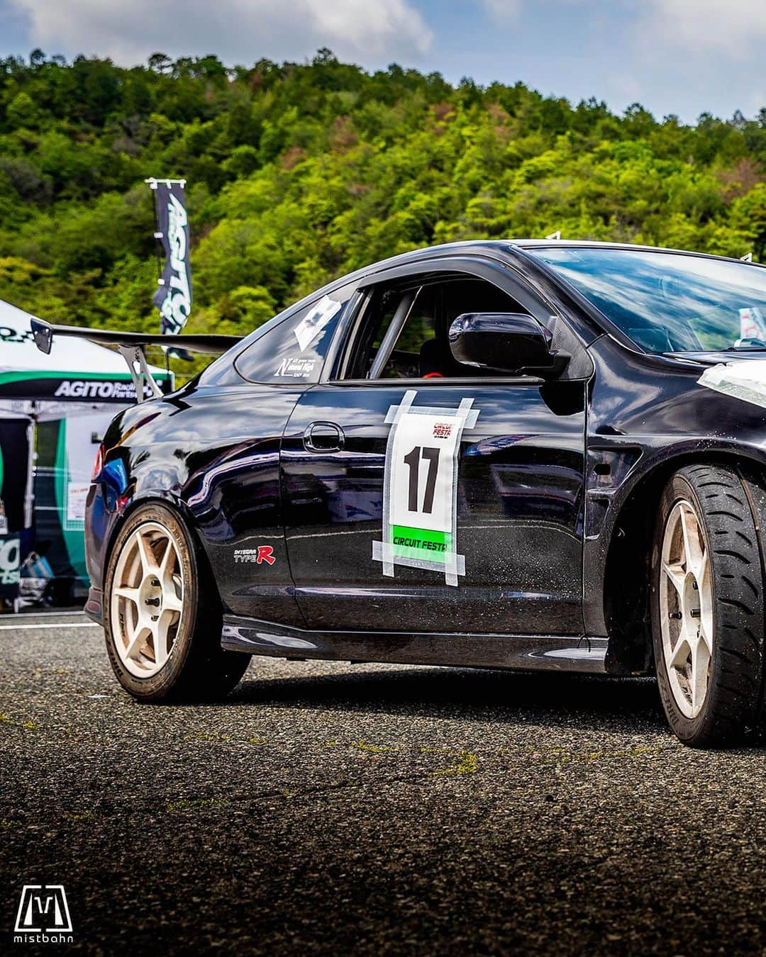 mistbahnさんのインスタグラム写真 - (mistbahnInstagram)「_ Washing hands BAIKINMAN Honda DC5 INTEGRA Type R _ 🚗: @key.9816  📷: @mistbahn _ Shot on May-20 2023 🏁 "Circuit Festa ( @circuit_festa_west_japan )". Central Circuit (Hyogo Japan) _ JP) 2023年5月20日、セントラルサーキットで開催された「サーキットフェスタ ( @circuit_festa_west_japan )」で撮影。 _ #circuitfesta #サーキットフェスタ  #circuitfesta2023 #サーキットフェスタ2023 #centralcircuit #セントラルサーキット #手を洗うバイキンマン #dolceracing #ドルチェレーシング #maxracing #マックスレーシング #hondaintegra #dc5 #dc5r #dc5integra #itr #インテグラ #ホンダインテグラ #integra #hondaintegratyper #rsx #kseries #k20 #k20a #vtec #timeattack #timeattackjapan #hondasontrack」8月28日 21時55分 - mistbahn