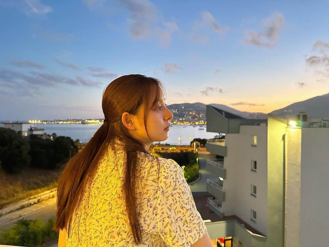 新木優子さんのインスタグラム写真 - (新木優子Instagram)「人生初のコルシカ島に♡  街がとってもカラフルで可愛かったなぁ☺️♡」8月28日 22時18分 - yuuuuukko_