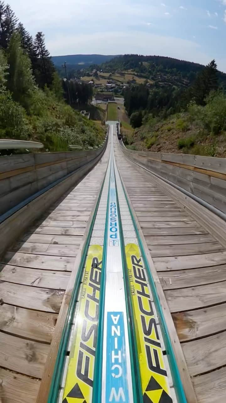 goproのインスタグラム：「Practice makes perfect, even in the summer ⛷️ Shot on #GoProMAX by $1,000 GoPro Award recipient @anthonyroobert.  @goprofr #GoProFR #GoPro #HyperSmooth #GoProAwards #POV #SkiJump #BigAir」