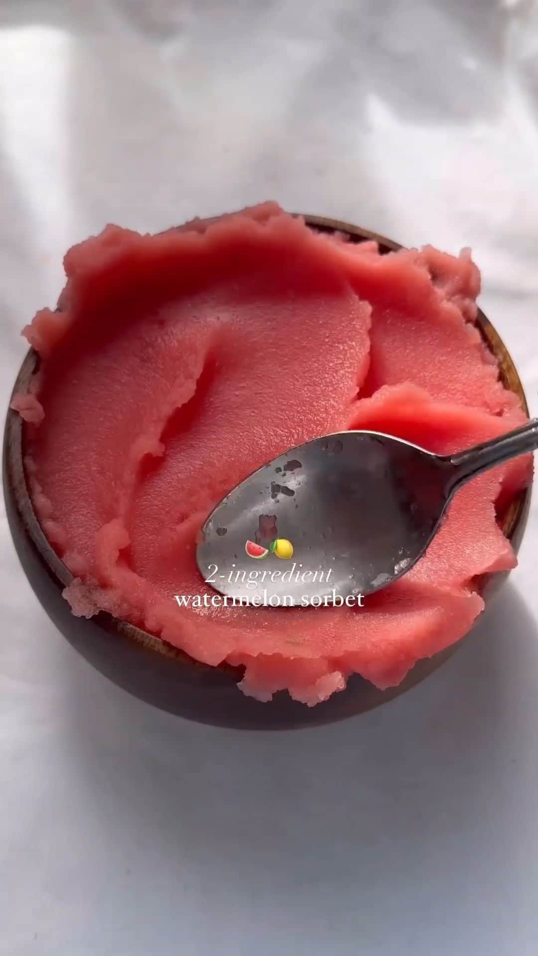 SHEINのインスタグラム：「New summer motto: sorbet all day 🍉☀️🍹 @clarecreated  #SHEINinspo」