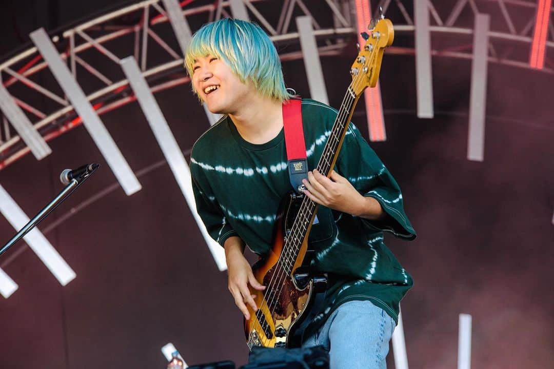 のインスタグラム：「ラブシャ初出演！！ ほんっと気持ちいい場所やったな〜 ありがとうございました！！  #ラブシャ  #sweetloveshower」