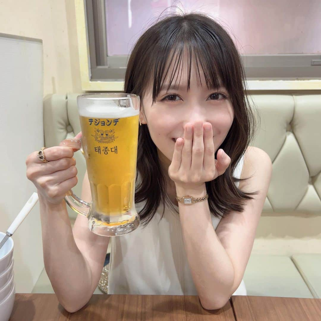 加藤里保菜のインスタグラム：「_  可愛い女とカンジャンケジャンたべた🦀  #1日1ビール #ビール #beer #beerstagram #テジョンデ #新大久保」