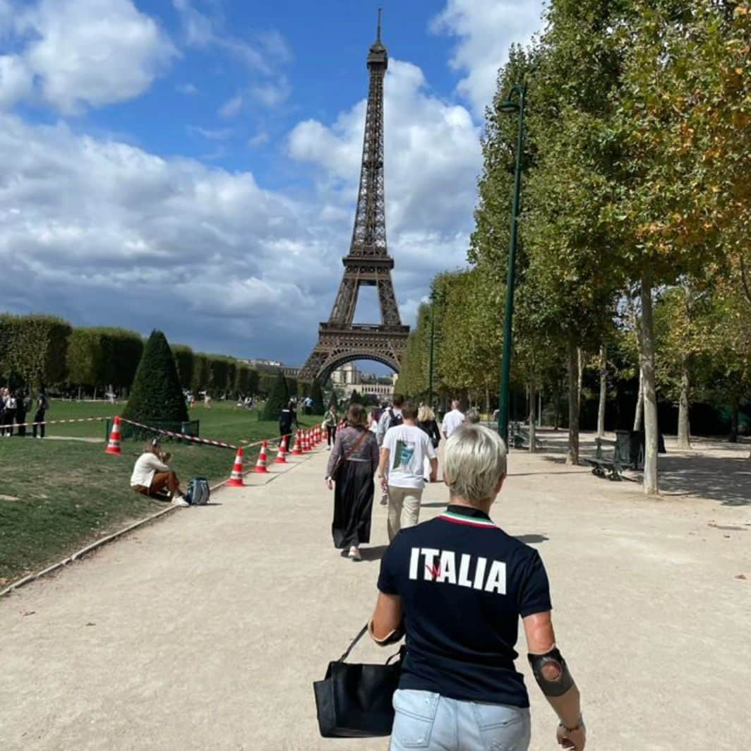 ベアトリーチェ・ヴィオさんのインスタグラム写真 - (ベアトリーチェ・ヴィオInstagram)「È iniziato il conto alla rovescia: ➖1️⃣ anno a #Parigi2024! ⏳🇫🇷 Saranno le #Paralimpiadi più belle degli ultimi anni e finalmente potremo tornare a vivere lo spirito e l'atmosfera paralimpica insieme a tutti voi. Mancano solo 366 giorni 🤩  Non vedo l'ora...  #1YearToGo #Paris2024 @paris2024 @paralympics」8月29日 0時01分 - bebe_vio